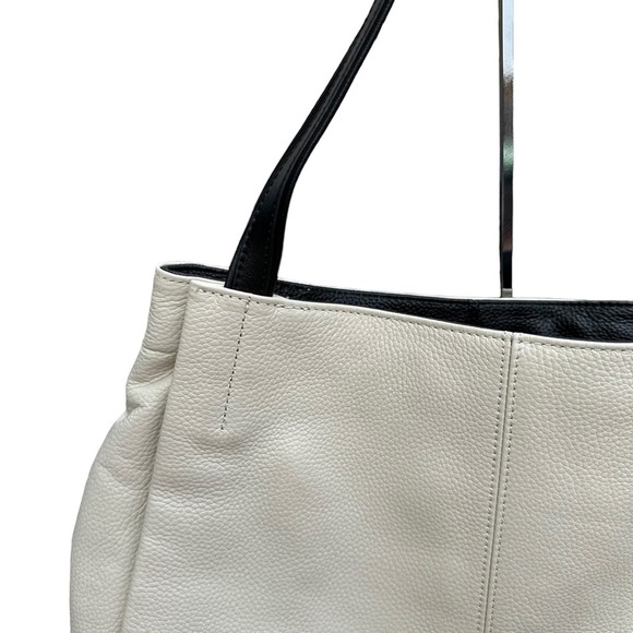 Cluci Leather Purse Womens Shoulder Bag Pebbled Leather White Smooth - Picture 6 of 15